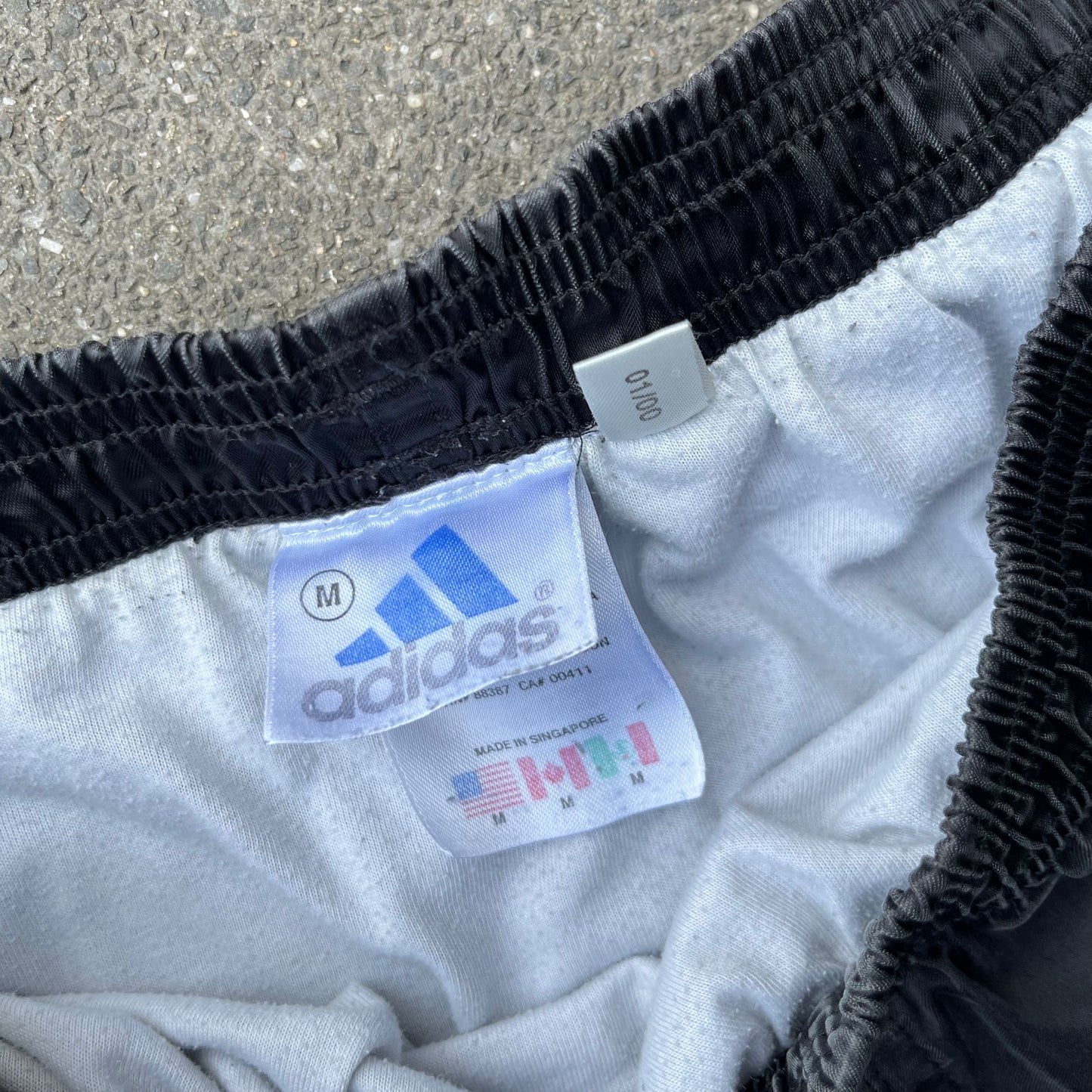 Vintage 2001 Black Adidas Shorts - L