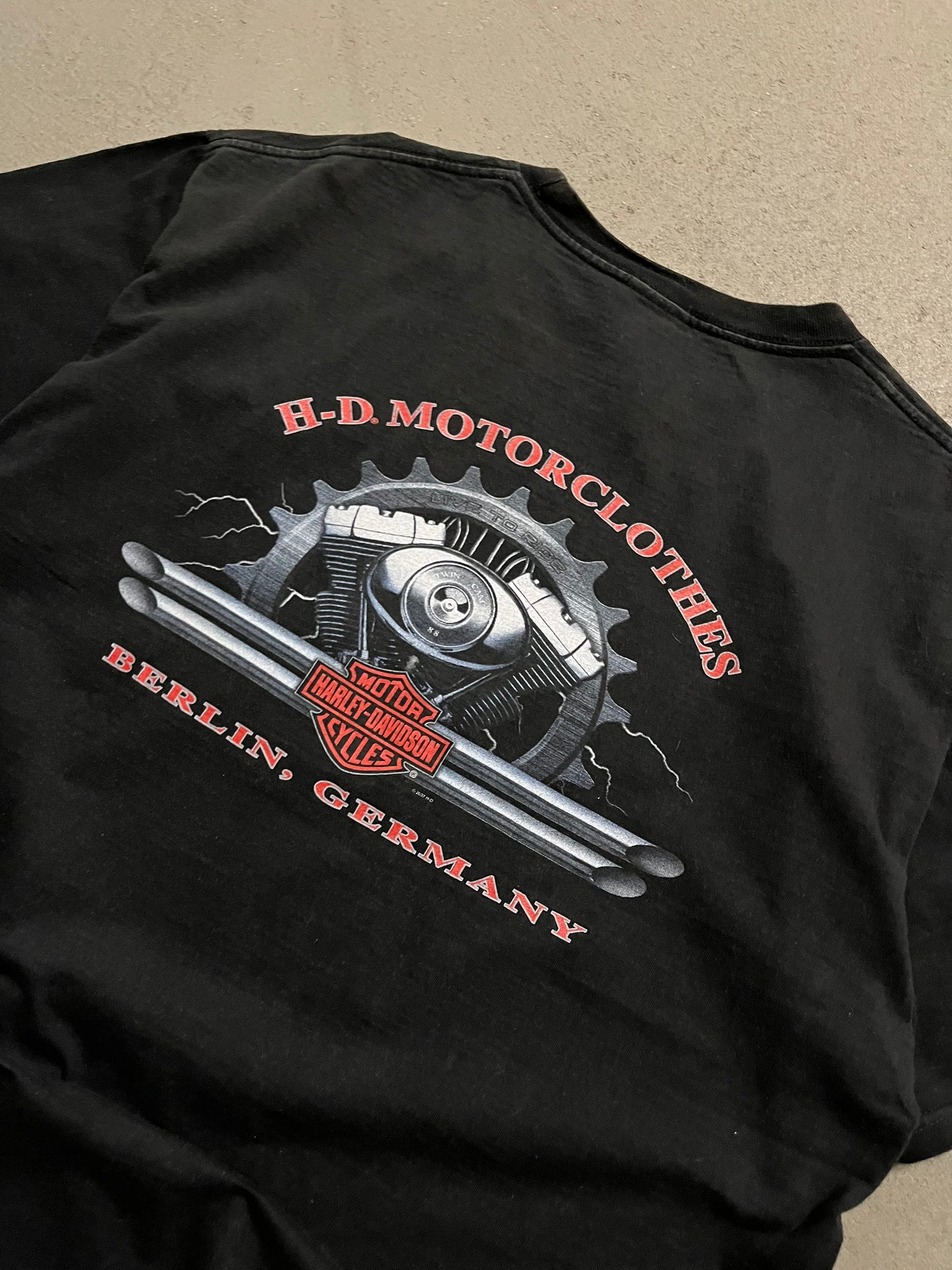 2007 Black Harley Davidson Berlin Tee - L