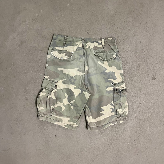 Vintage Green Camo Faded Distressed Carhartt Shorts - M