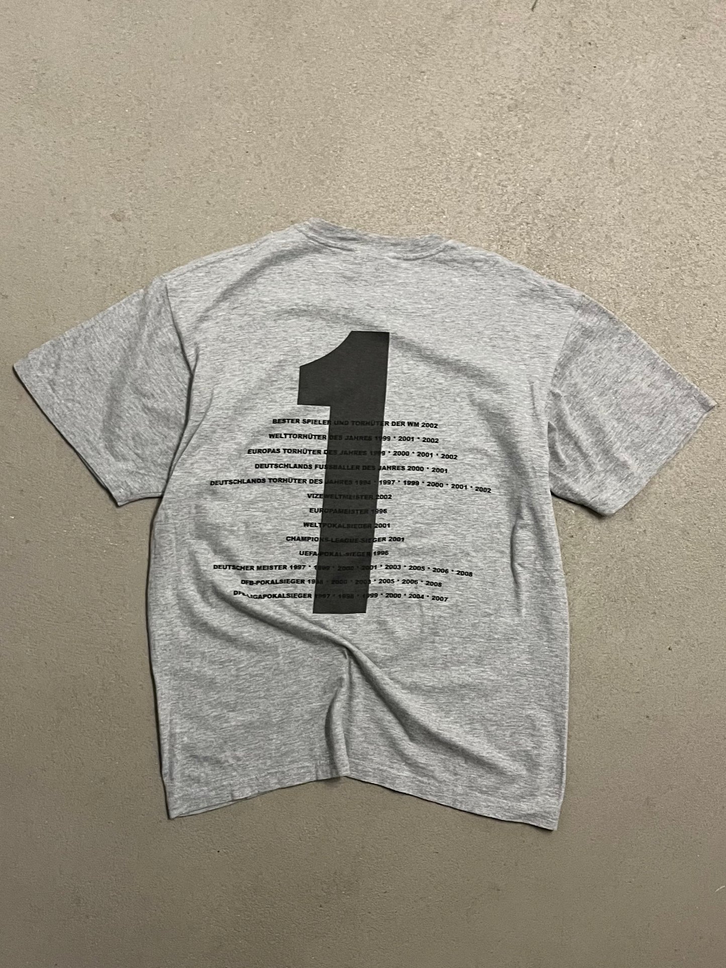 Vintage Grey FC Bayern Oliver Kahn Tee - M