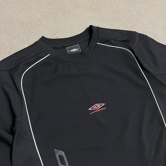 Vintage Y2K Black Umbro Tee - L