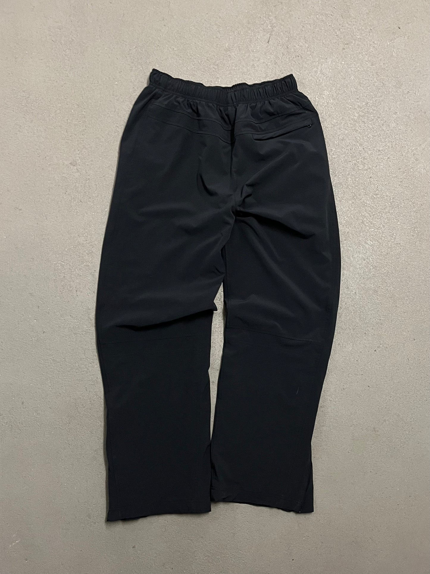 Vintage Y2K Black Nike Baggy Track Pants - M