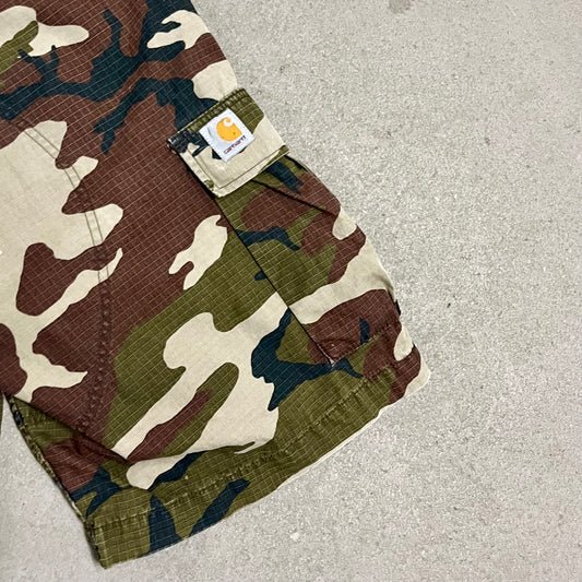 Green Carhartt Camo Shorts - 31