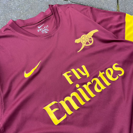 2010 Red Nike Arsenal Kit - L