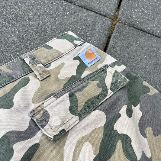 Green Camo Carhartt Cargo Shorts - 42