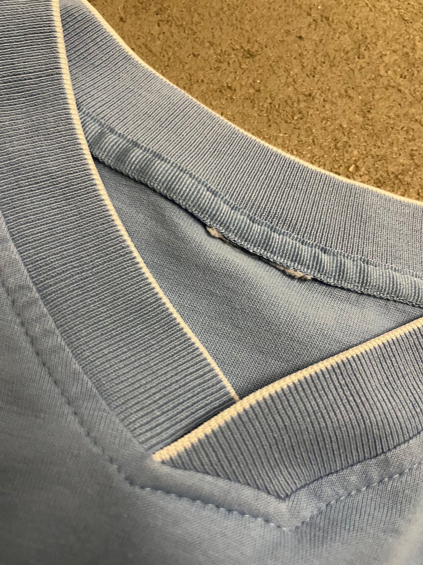 Vintage Y2K Light Blue Nike Tee - L