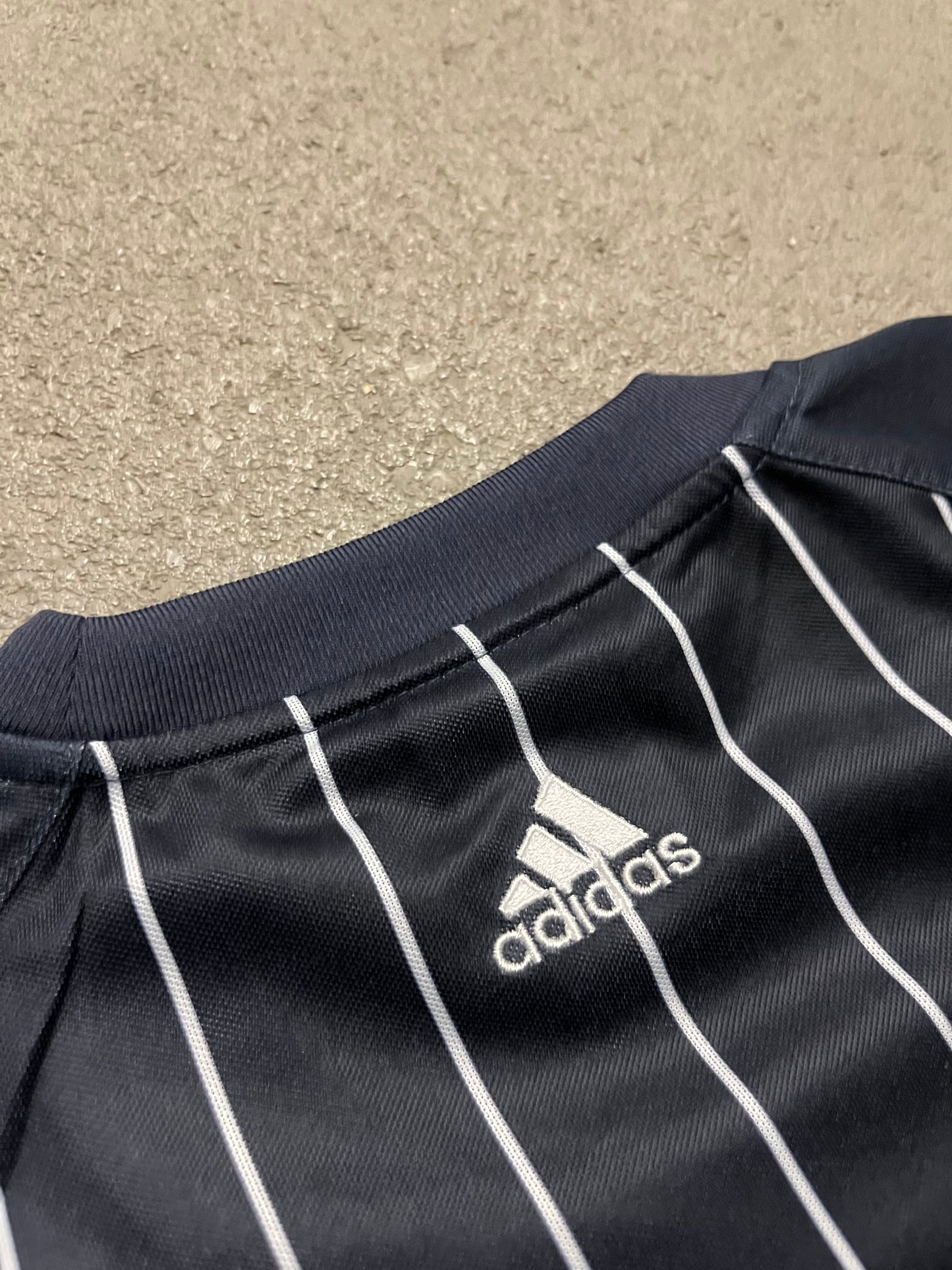 Vintage 2005 Blue Adidas Japan Kit - L