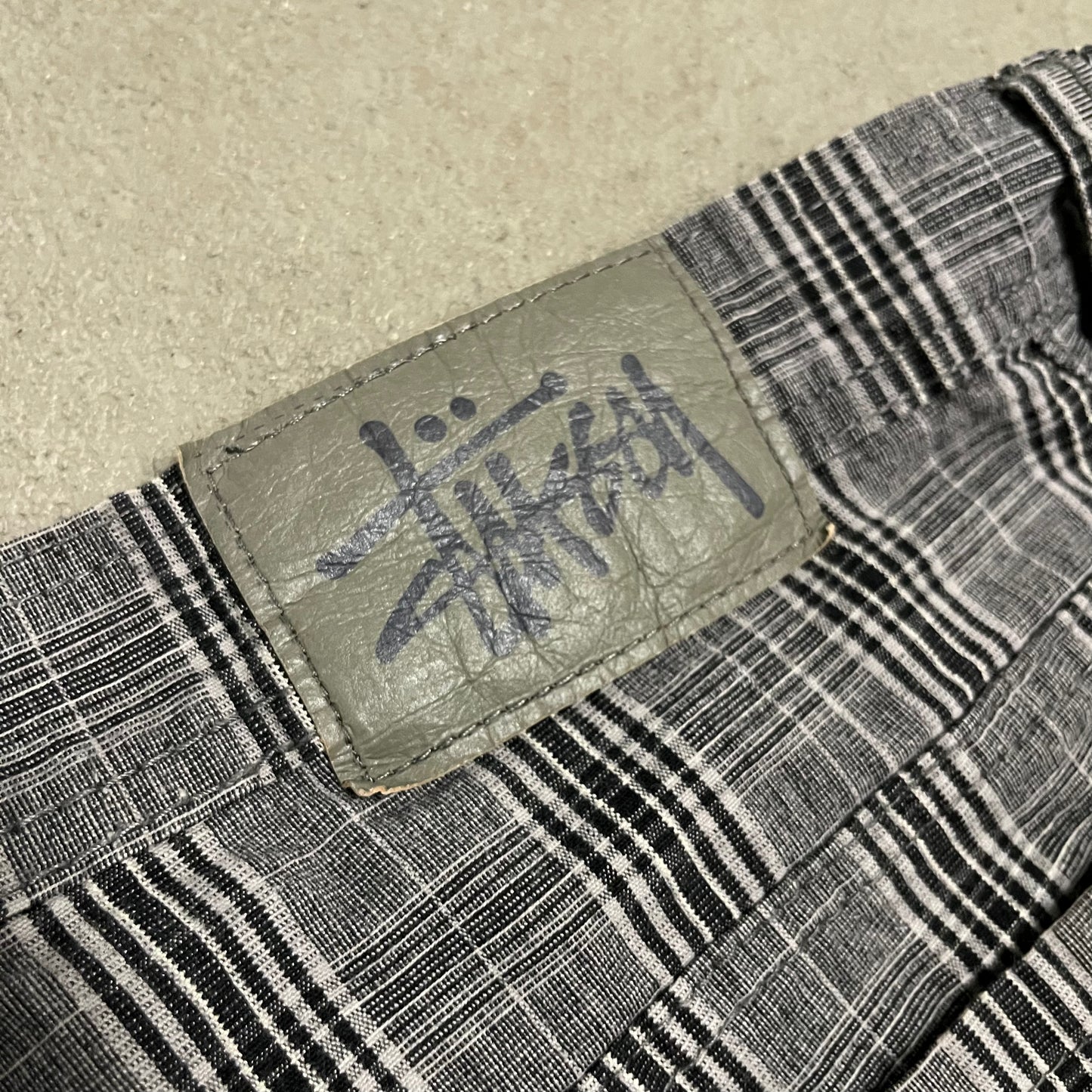 Grey Plaid Stüssy Shorts - M