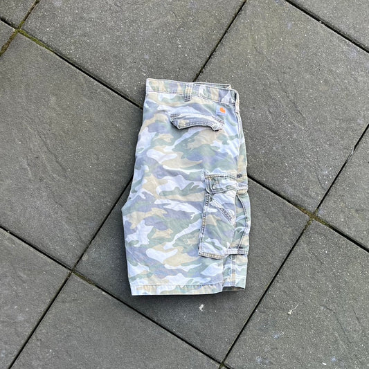 Green Camo Faded Carhartt Shorts - 44