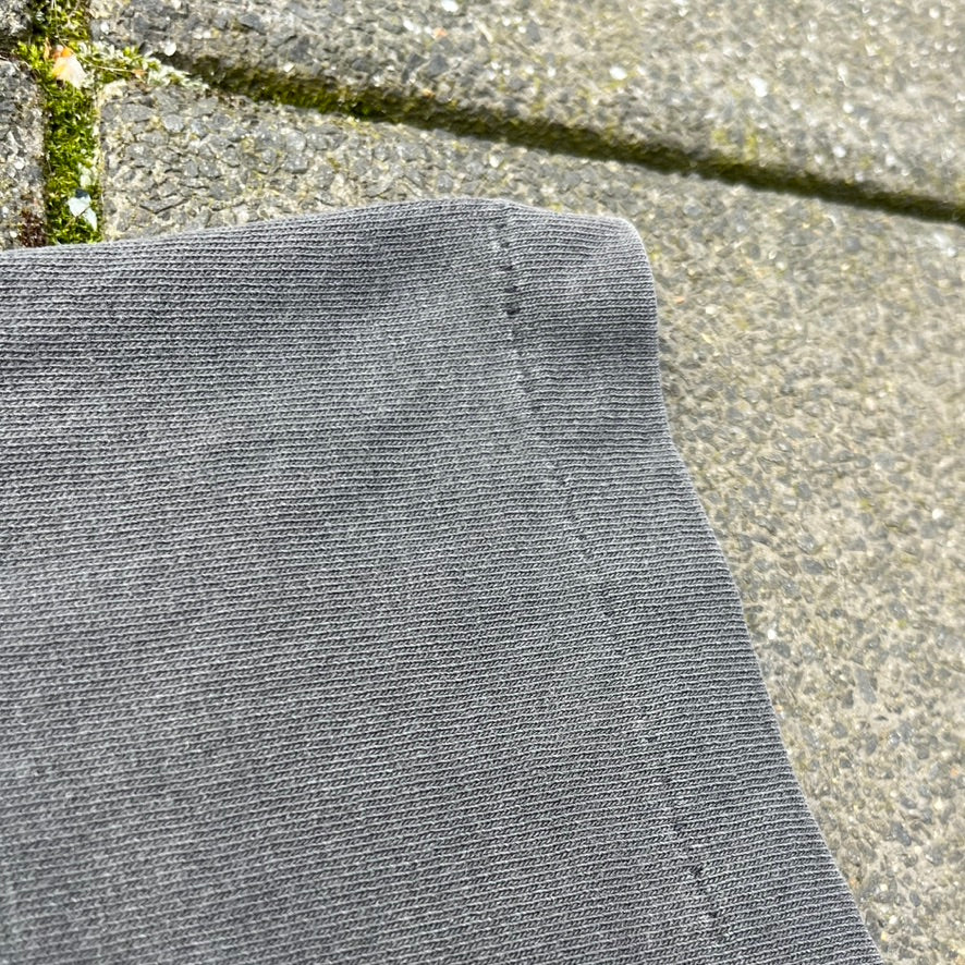 Vintage 1995 Grey Faded Fashion Victim Alien Tee - L