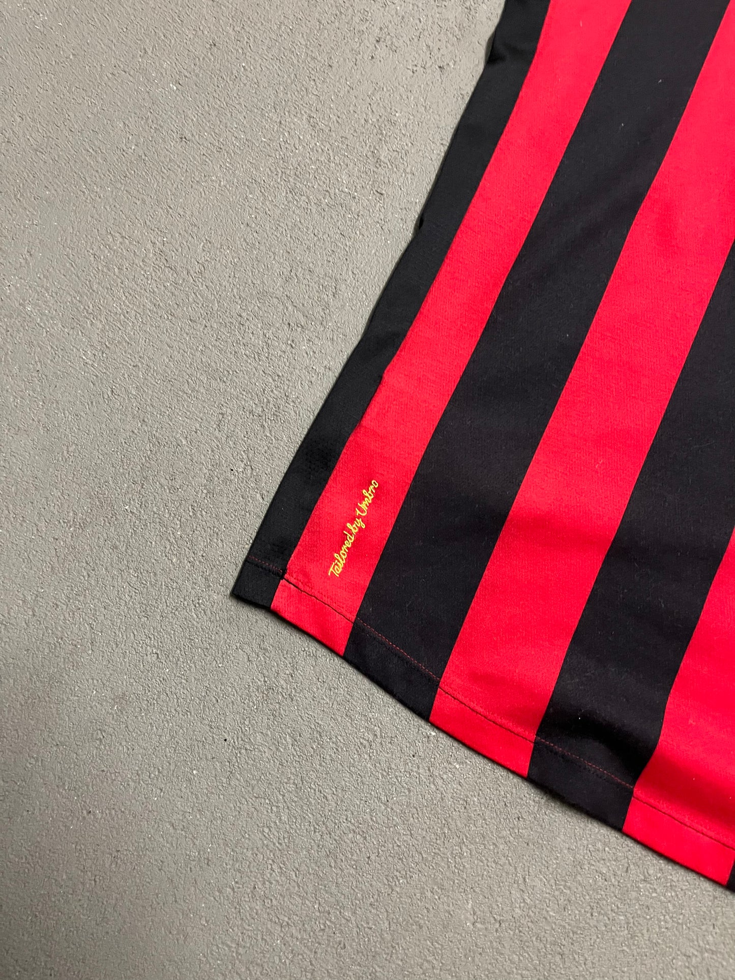 2011 Black Red Umbro Manchester City Kit - L