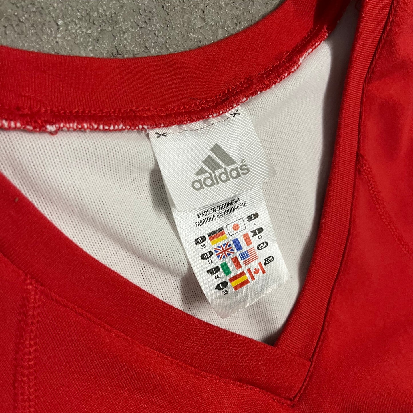 Vintage 2003 Red Adidas Top - M (W)