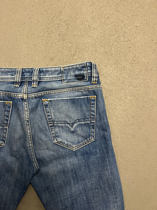 Vintage Y2K Blue Diesel Bootcut Jeans - 32/30 (W)