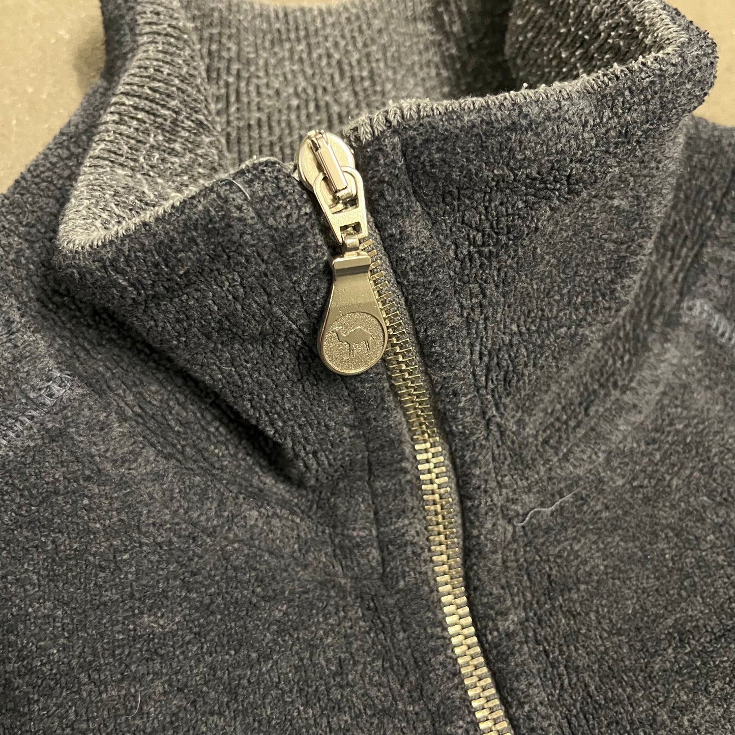 Vintage Grey Camel Fleece Half Zip - L