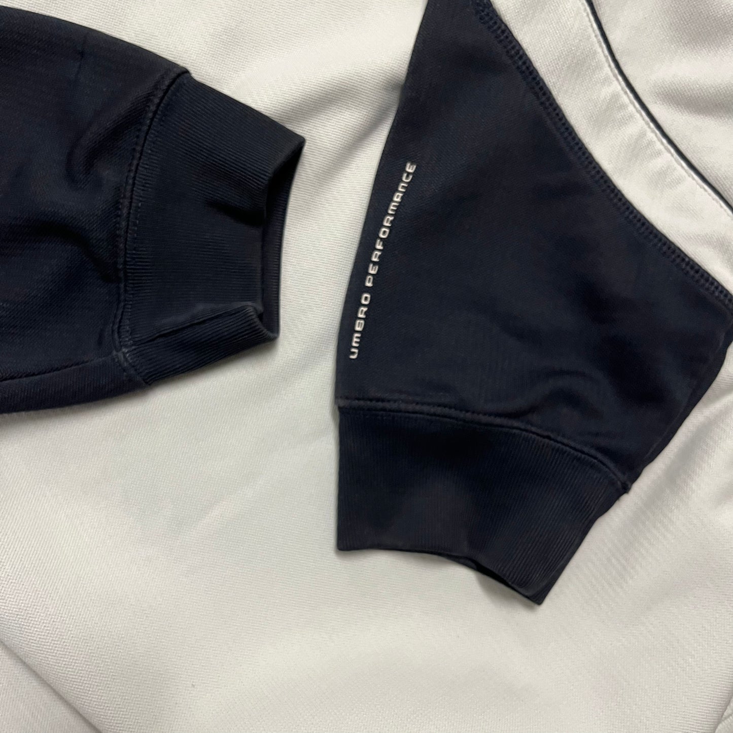 Vintage Y2K Grey Umbro Sweater - L
