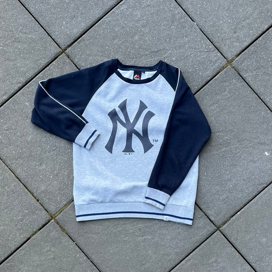 Vintage Grey Majestic Yankees Sweater - L