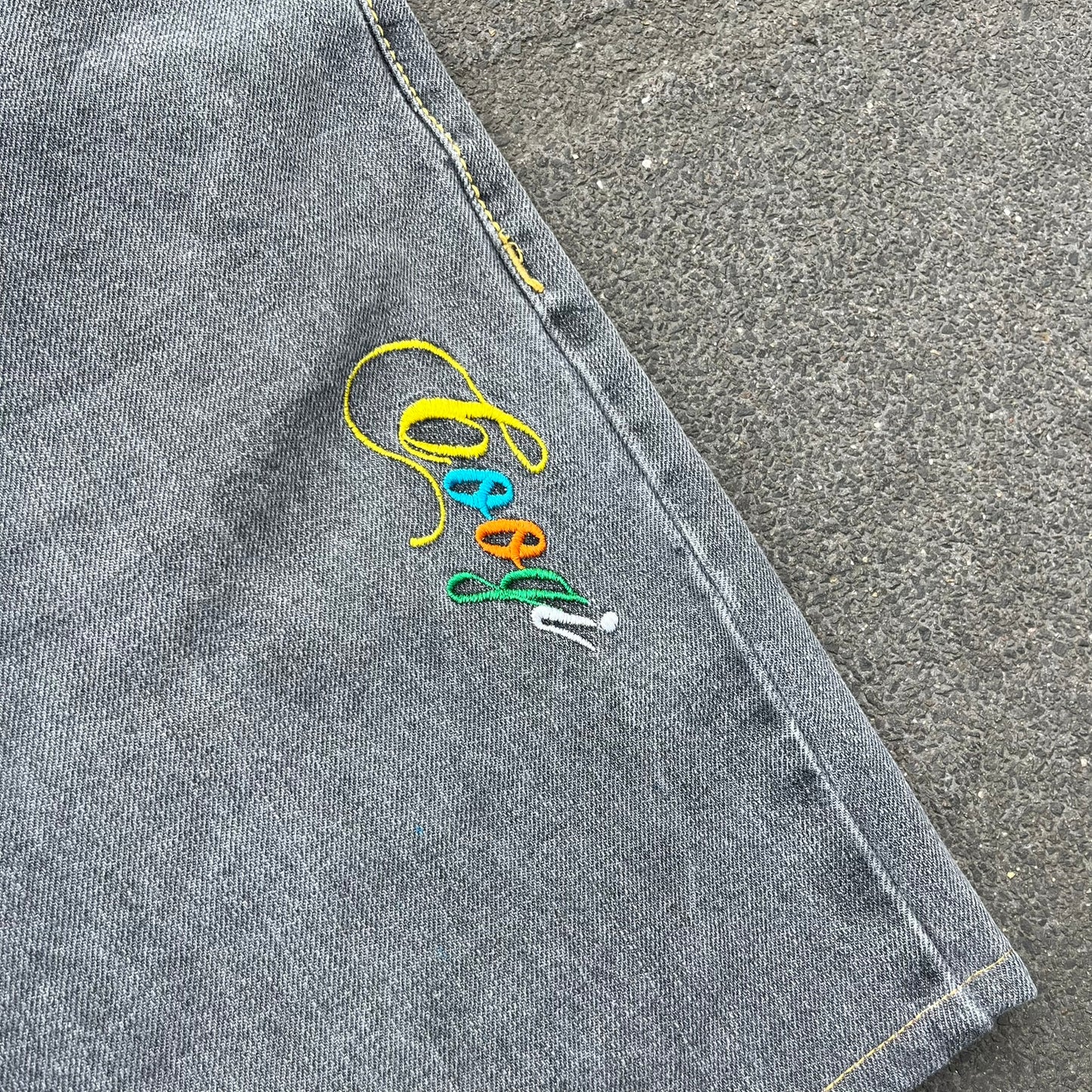 Vintage Y2K Grey Coogi Jeans Shorts - 36