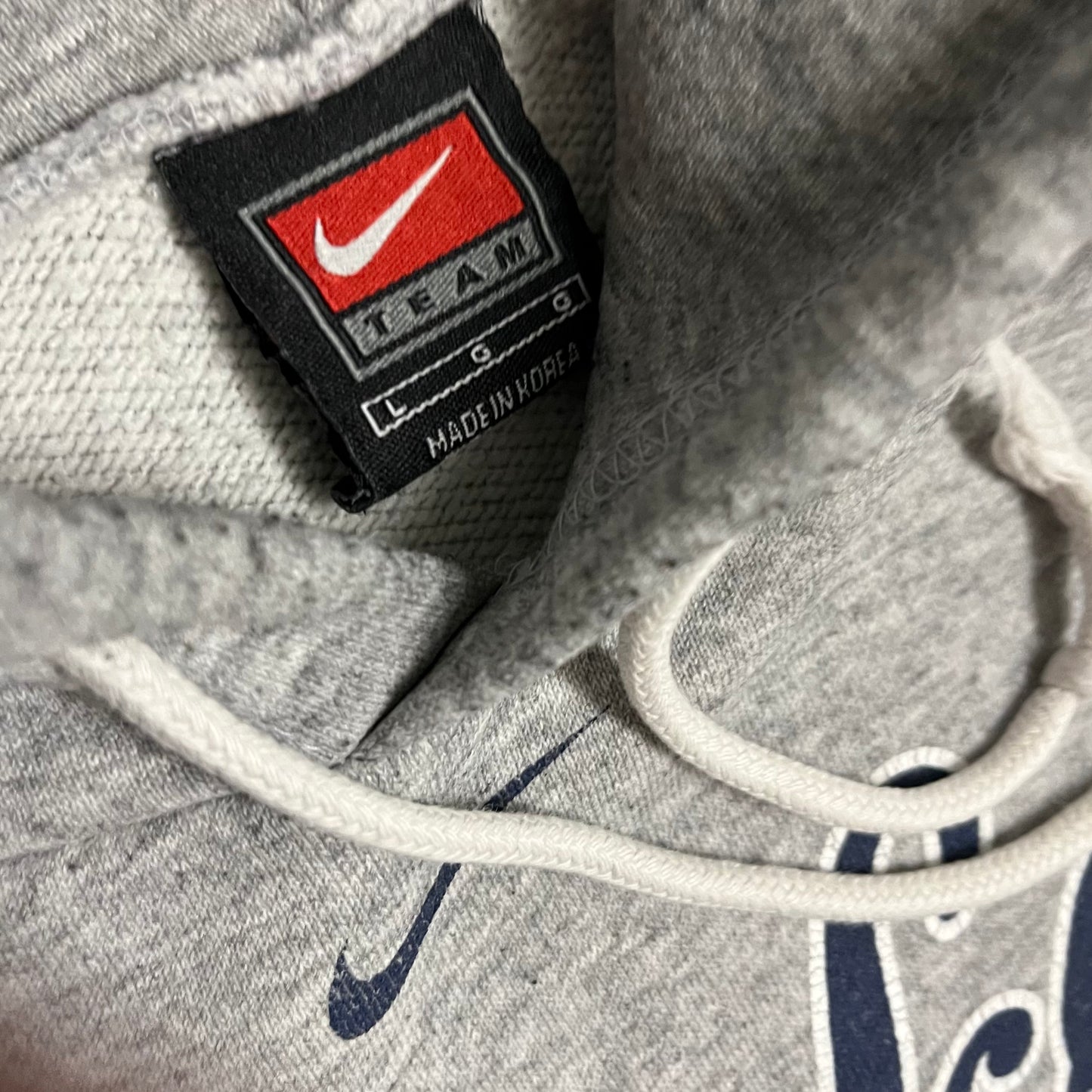 Vintage 90s Grey Nike New York Yankees Sweater - M
