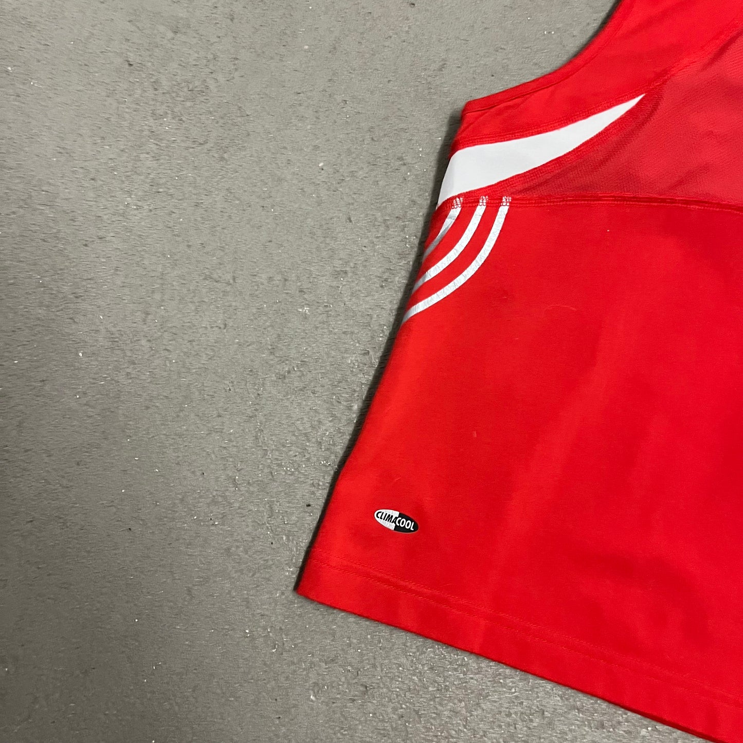 Vintage 2003 Red Adidas Top - M (W)