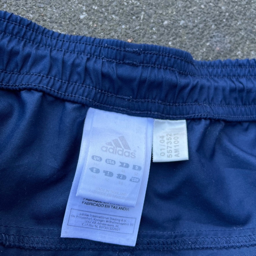 Vintage 2004 Blue Adidas Shorts - M