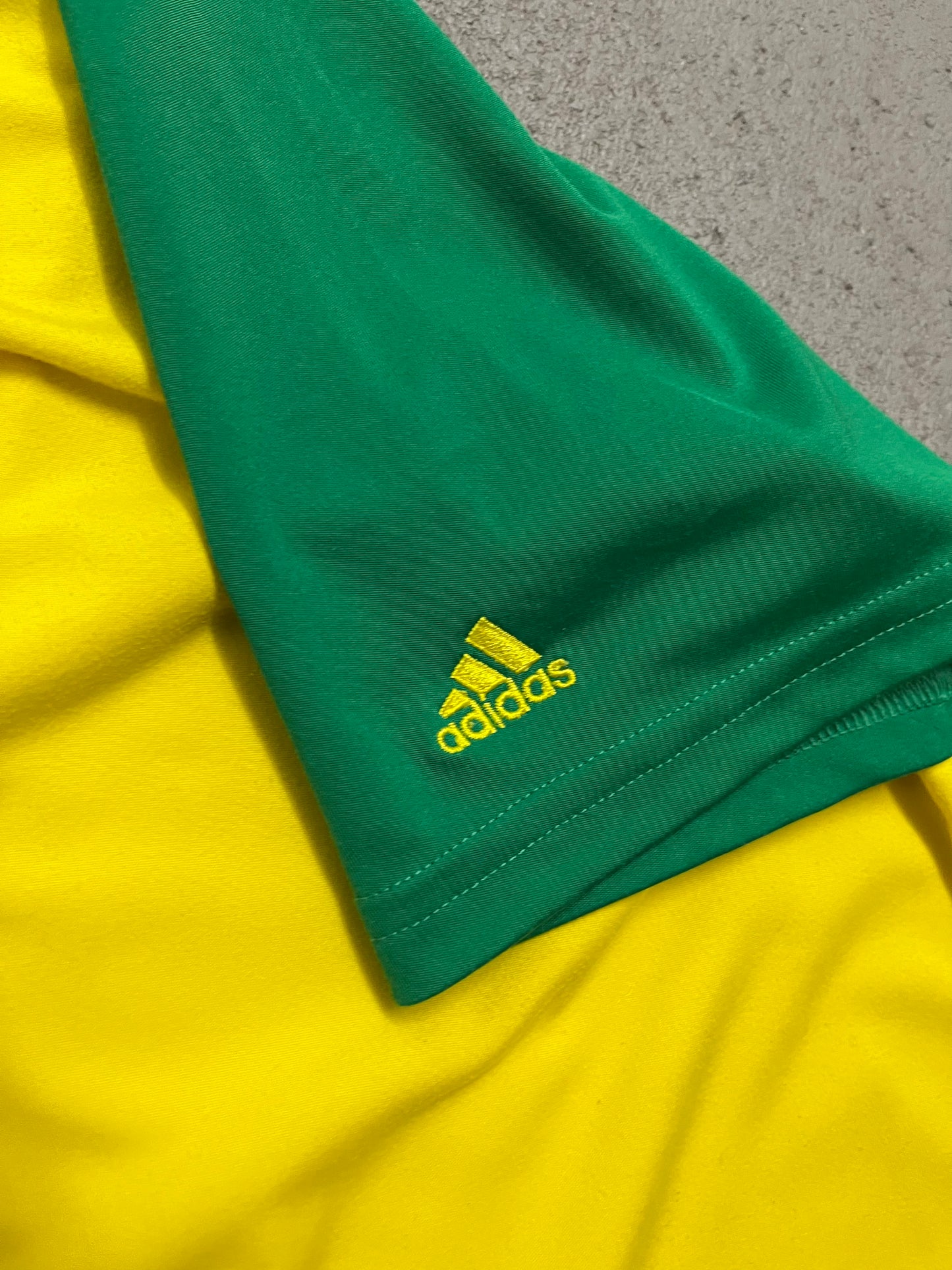 Vintage Y2K 2006 Yellow Green Adidas Brazil Top - M