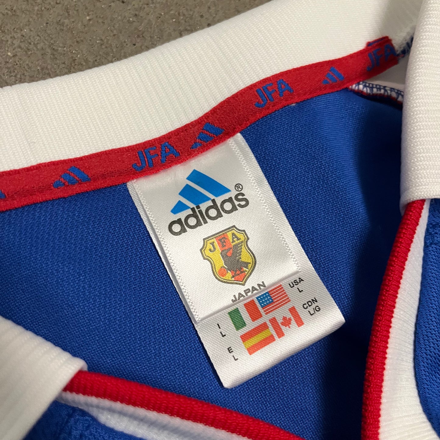Vintage 2000 Blue Adidas Japan Kit - L
