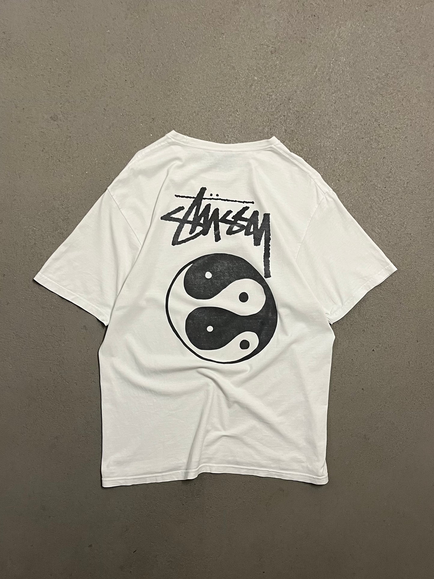 White Stüssy Ying & Yang Tee - L