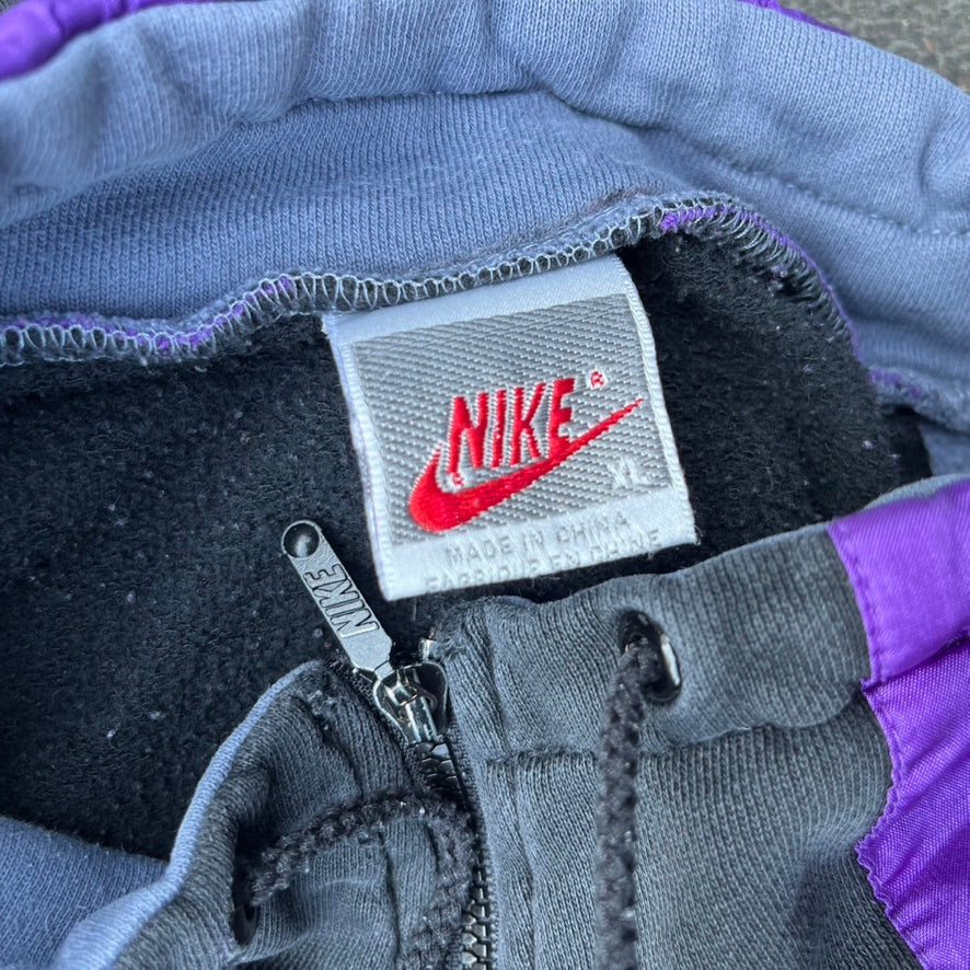 Vintage Purple Nike Half Zip Hoodie - L
