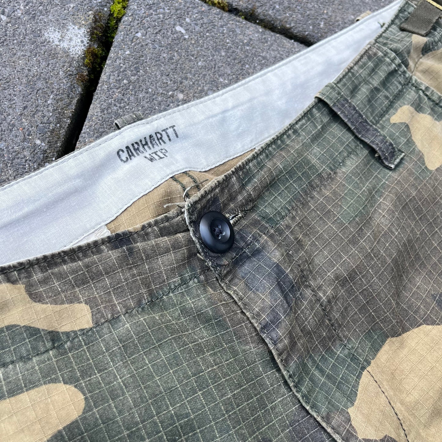 Vintage Green Carhartt Camo Pants - 34x32