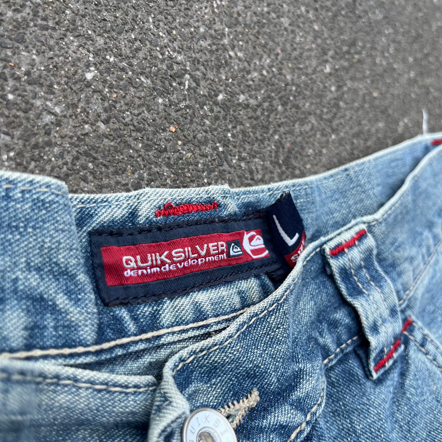 Vintage Y2K Blue Quicksilver Carpenter Shorts - L