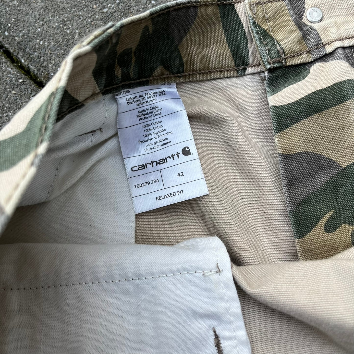Green Camo Carhartt Cargo Shorts - 42