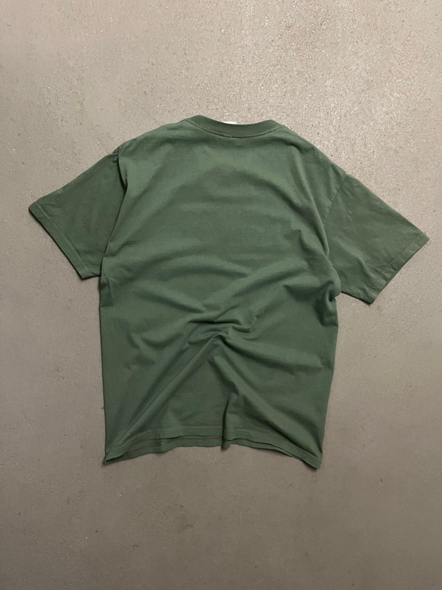 Vintage Green Gildan Santa Barba Tee - L