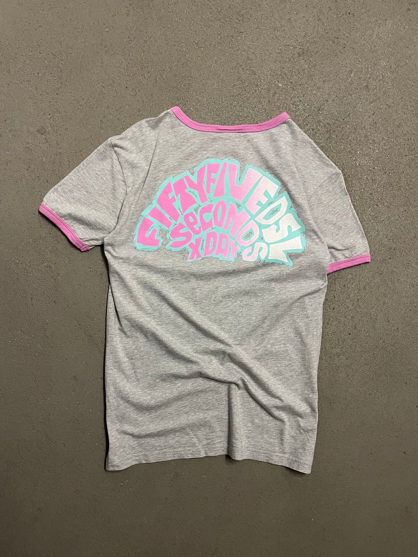 Vintage Y2K Grey Pink Diesel Tee - XS (W)