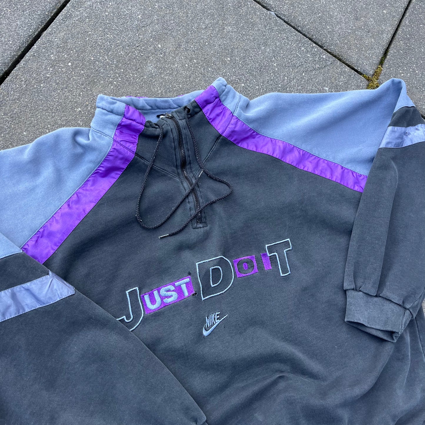 Vintage Purple Nike Half Zip Hoodie - L