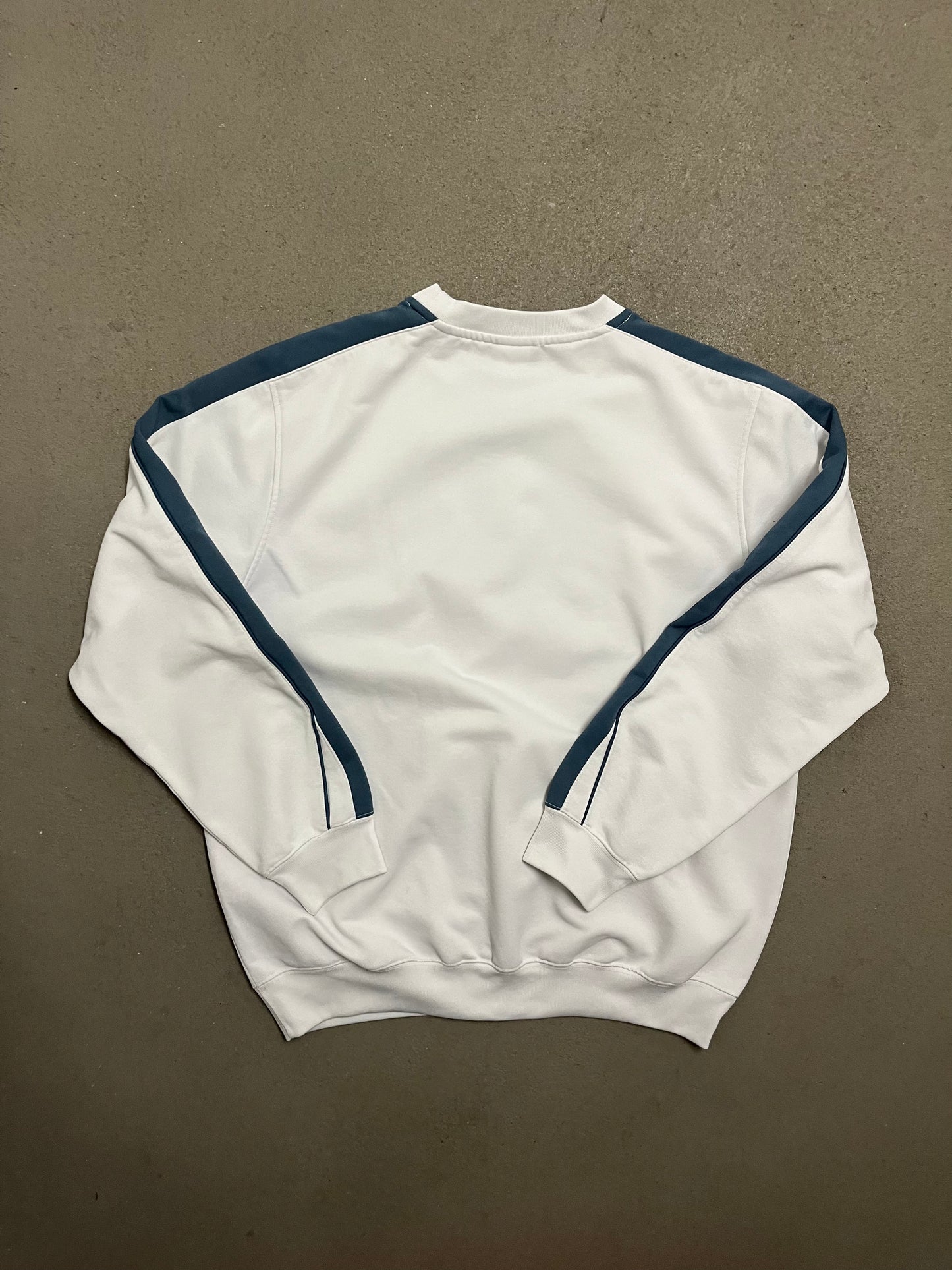 Vintage Y2K White Blue Umbro Sweater - L