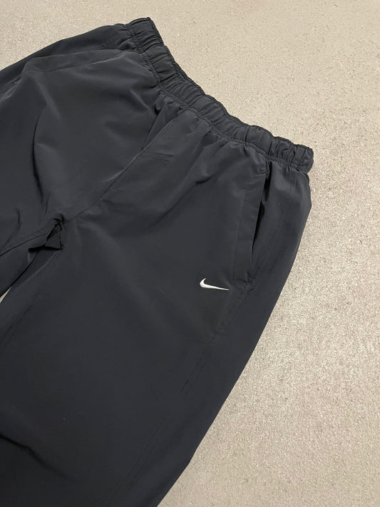 Vintage Y2K Black Nike Baggy Track Pants - M