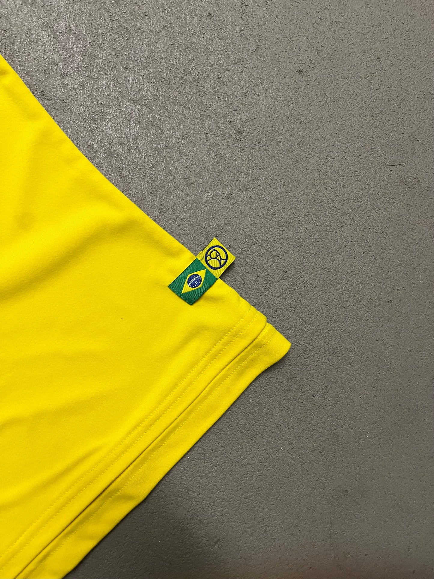 Vintage Y2K 2006 Yellow Green Adidas Brazil Top - M