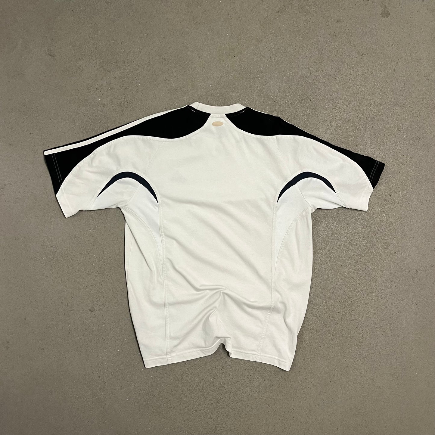 2007 White Black Adidas Tee - M