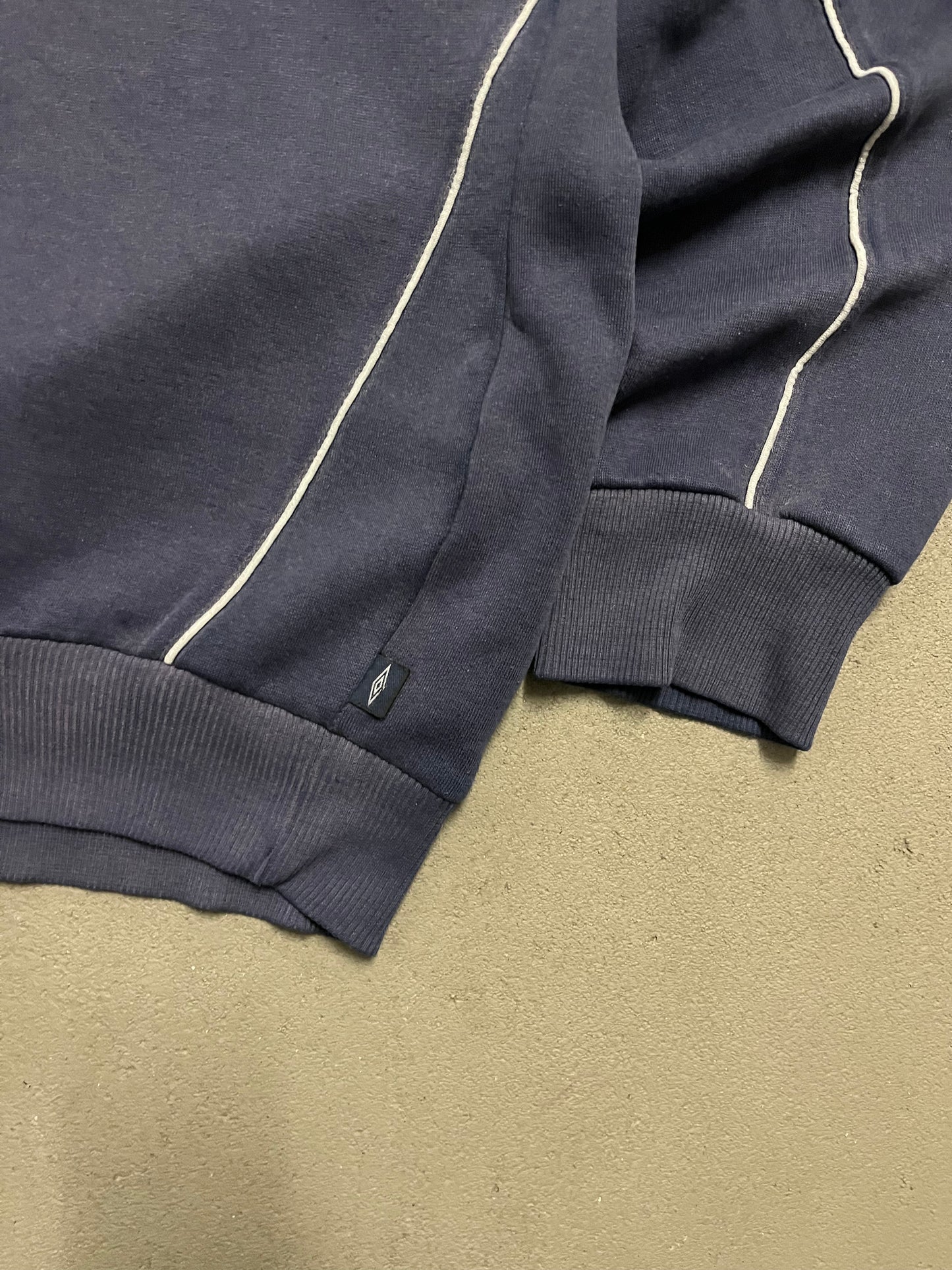 Vintage Y2K Blue Umbro Sweater - L