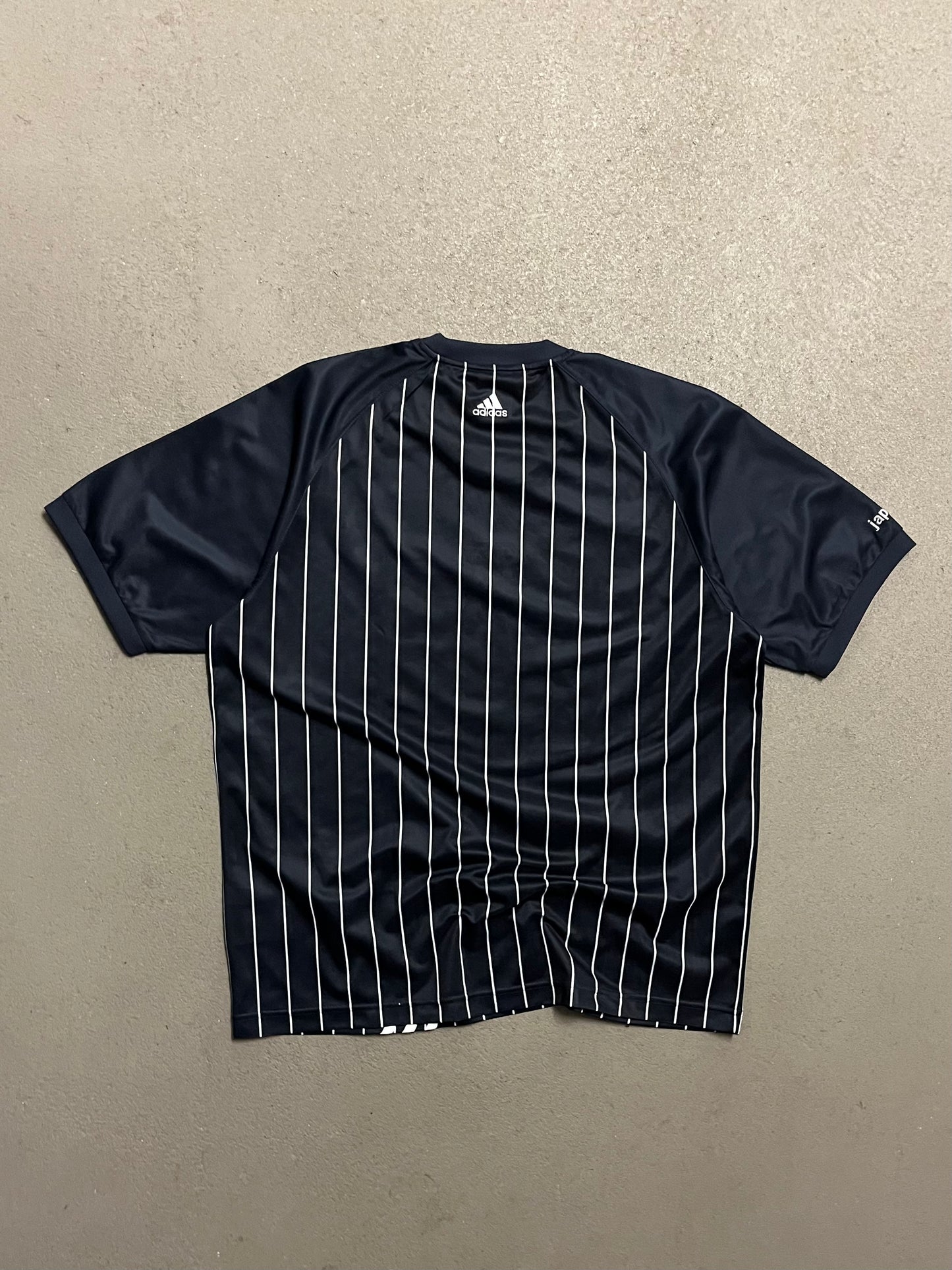 Vintage 2005 Blue Adidas Japan Kit - L