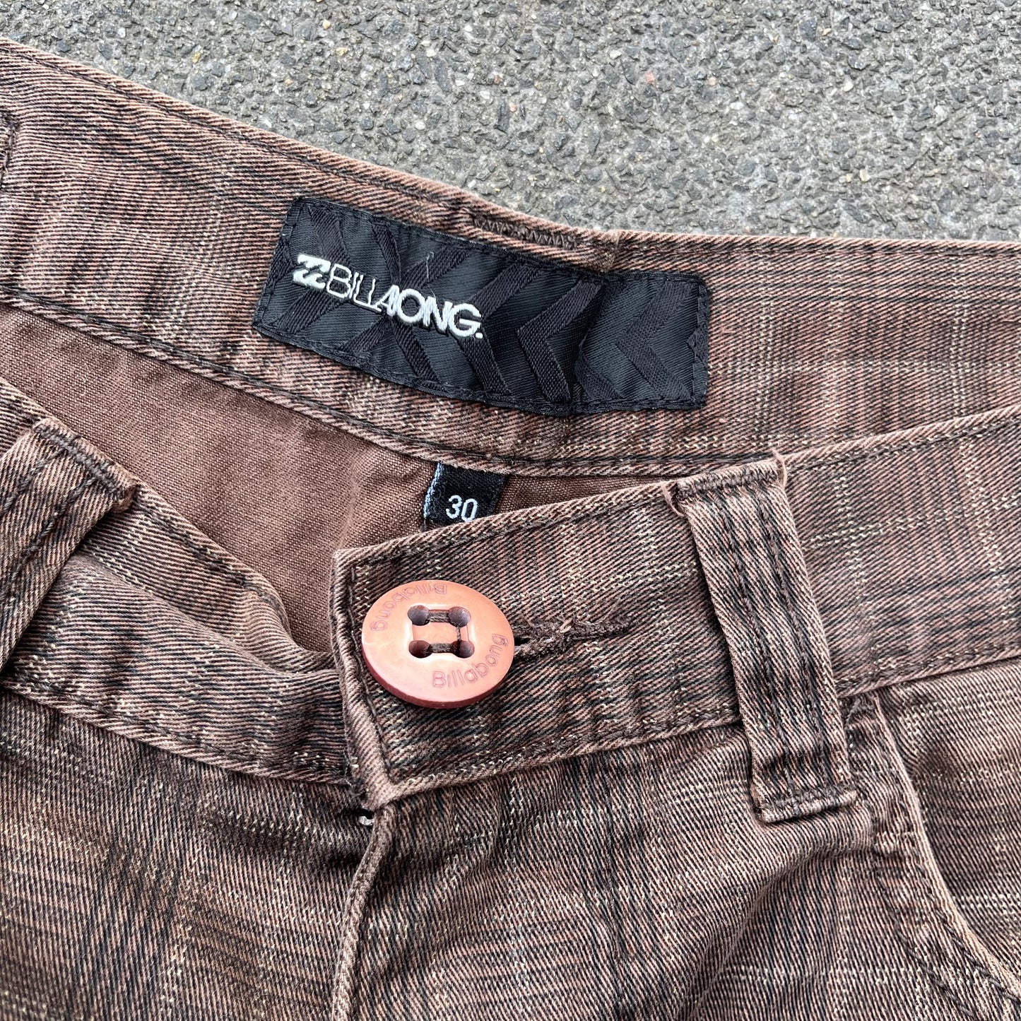 Vintage Y2K Brown Billabong Shorts - 30