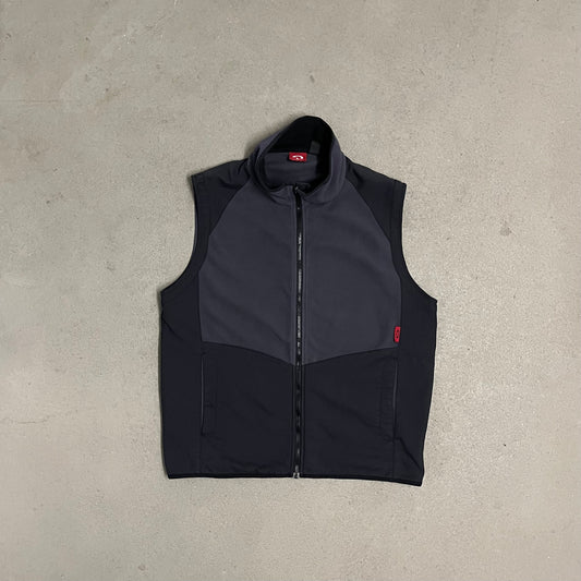 Vintage Black Oakley Red Tab Fleece Vest - L