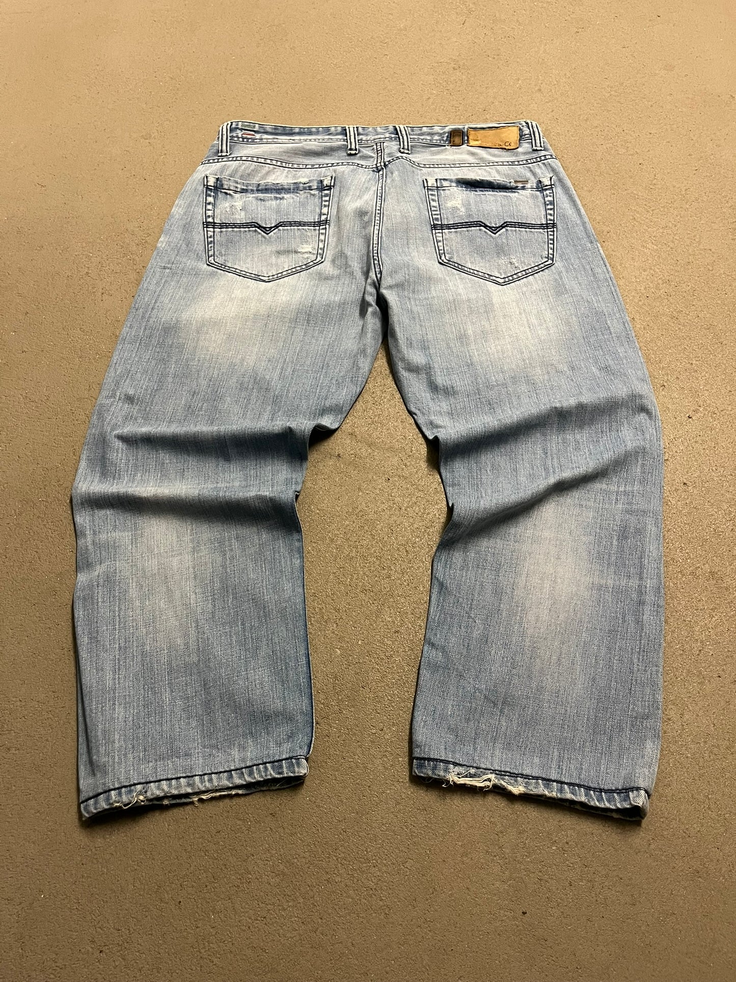 Vintage Y2K Blue Diesel Straight Leg Jeans - 38
