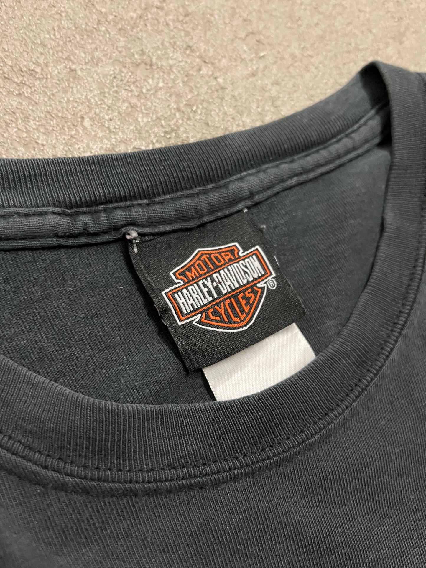 Vintage 2005 Black Faded Harley Davidson Tee - L