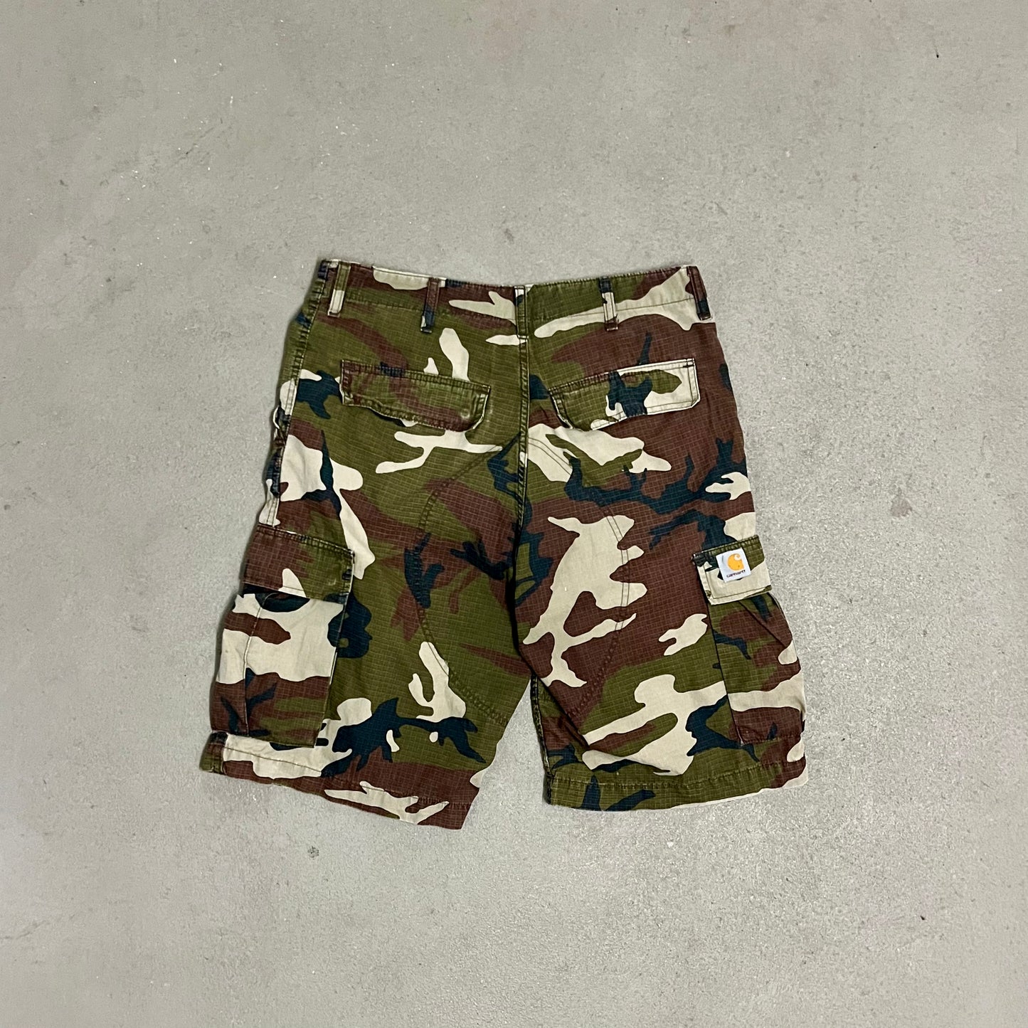 Green Carhartt Camo Shorts - 31
