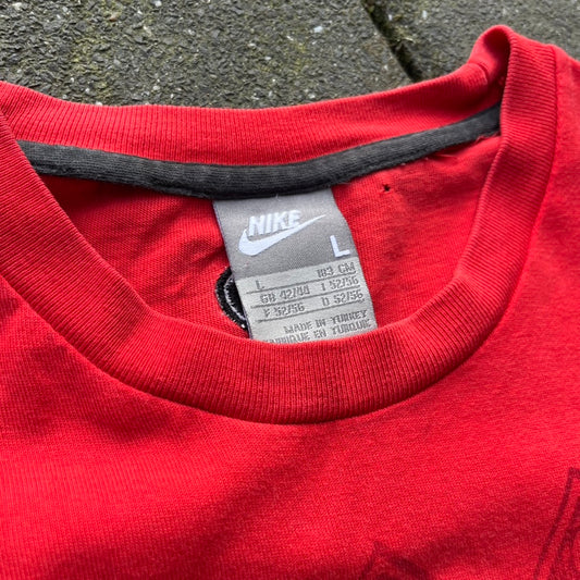 Vintage Red Nike ManU Tee - M