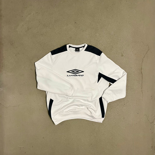 Vintage Y2K White Umbro Sweater - L
