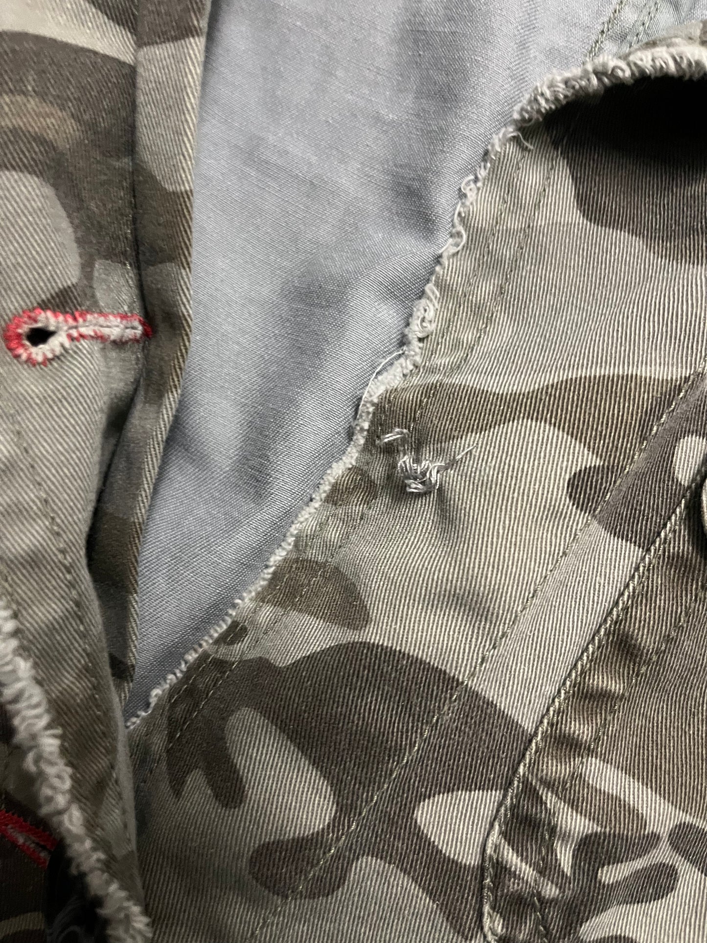 Vintage Y2K Green Camo Fishbone Overshirt Jacket - S (W)