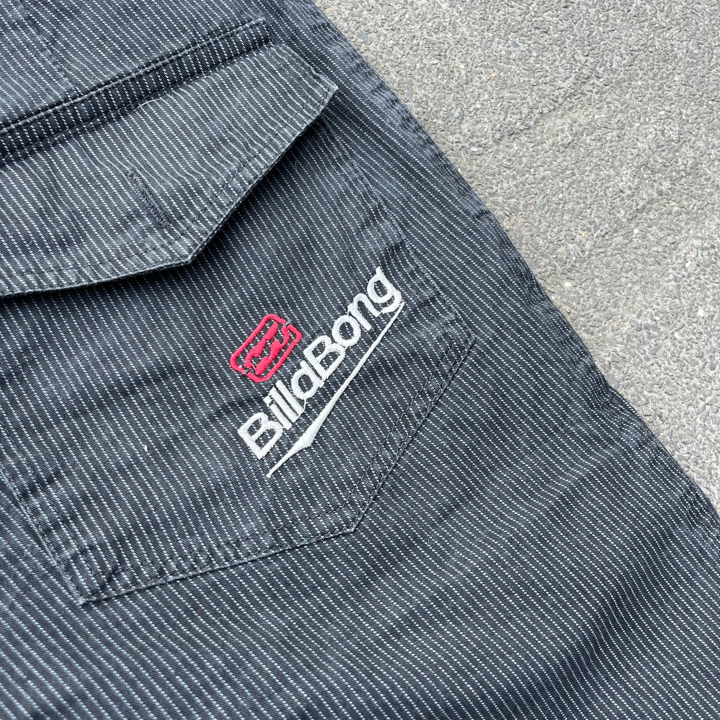 Vintage Black Billabong Shorts - 30
